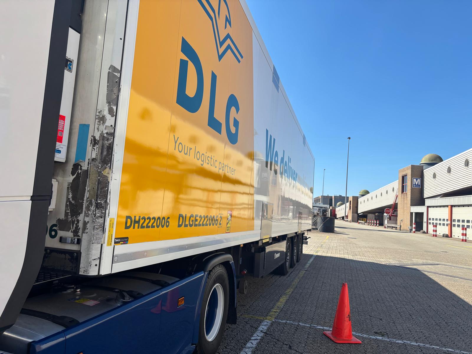 Expert container handling